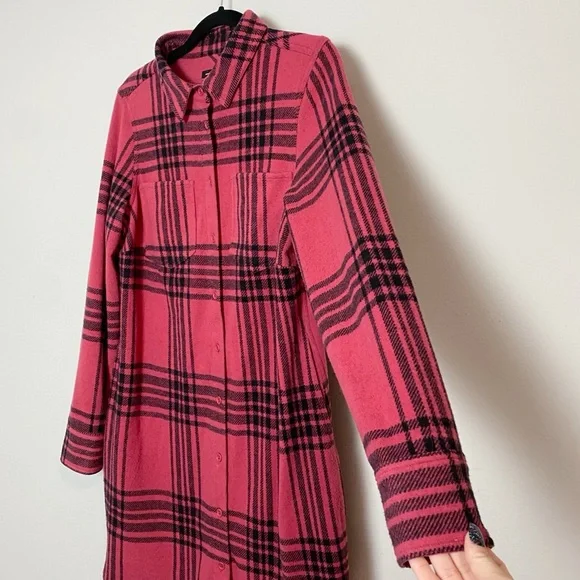 Universal Standard Maine Stretch Cranberry Plaid Flannel Shirtdress - Picture 6 of 11